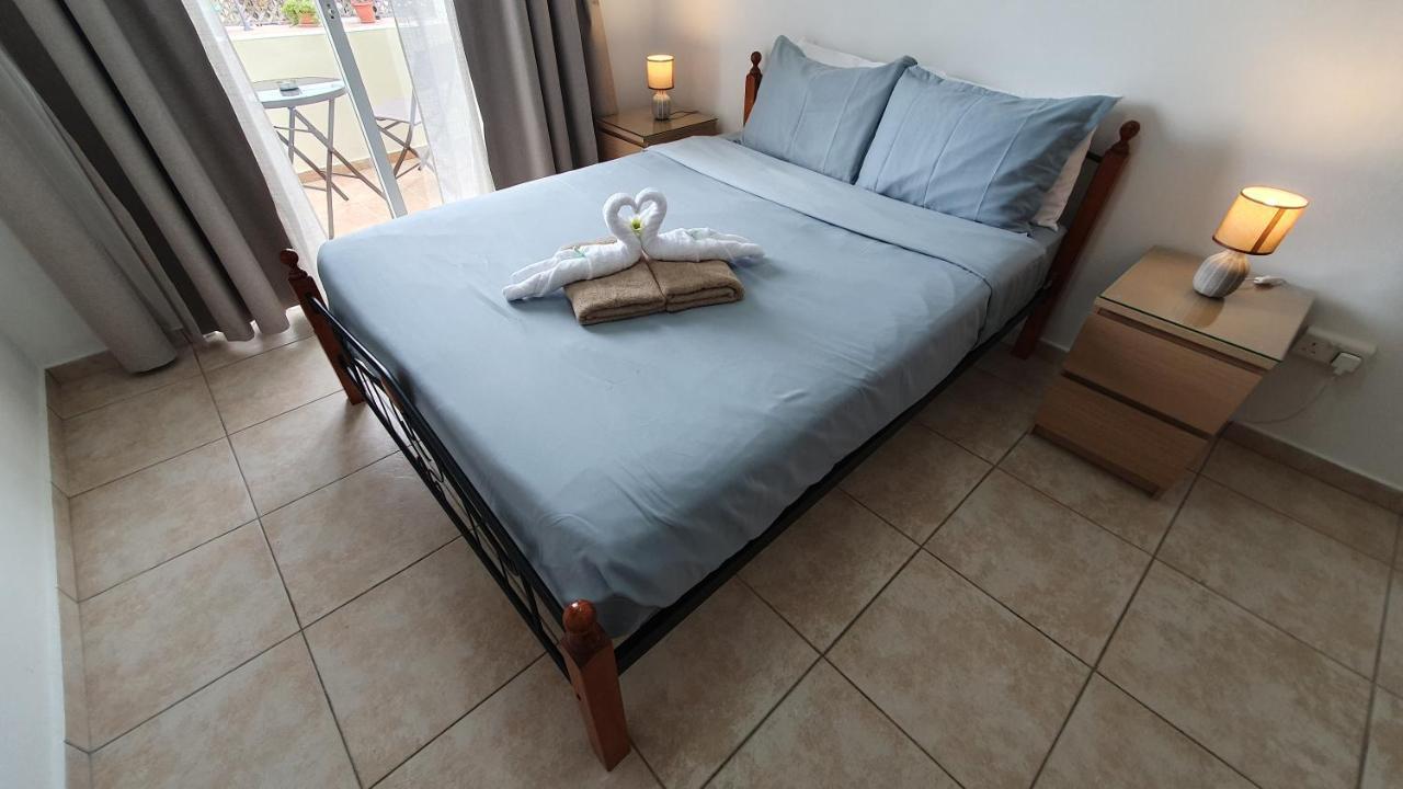 Peaceful Apartment With Double Bed - Oak Breeze Paphos Exteriér fotografie